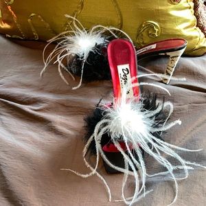 Never worn Dezario heels